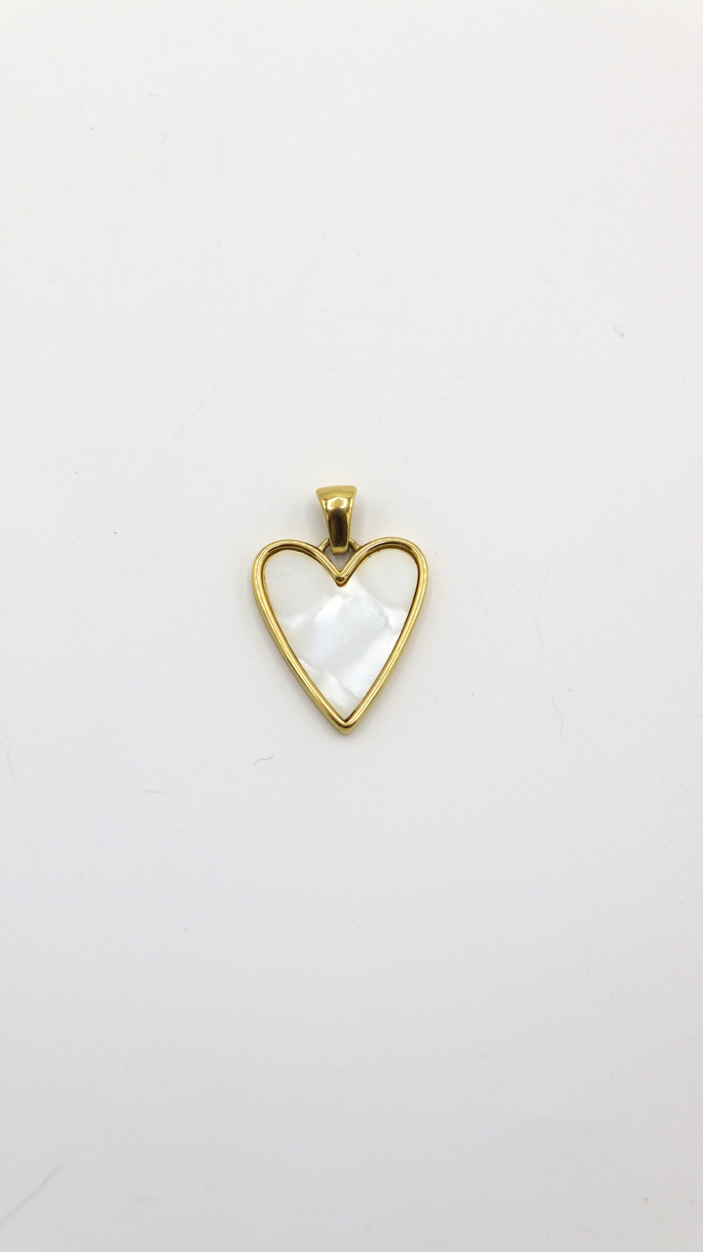 Pendentif coeur en nacre