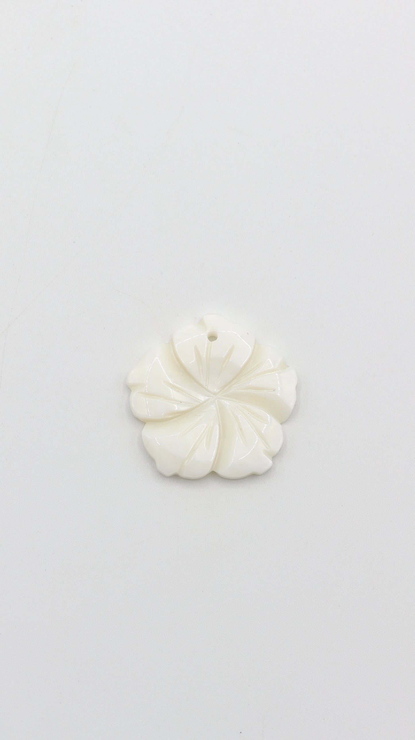 Pendentifs/Charms Fleurs Blanches Coquillage/Nacre