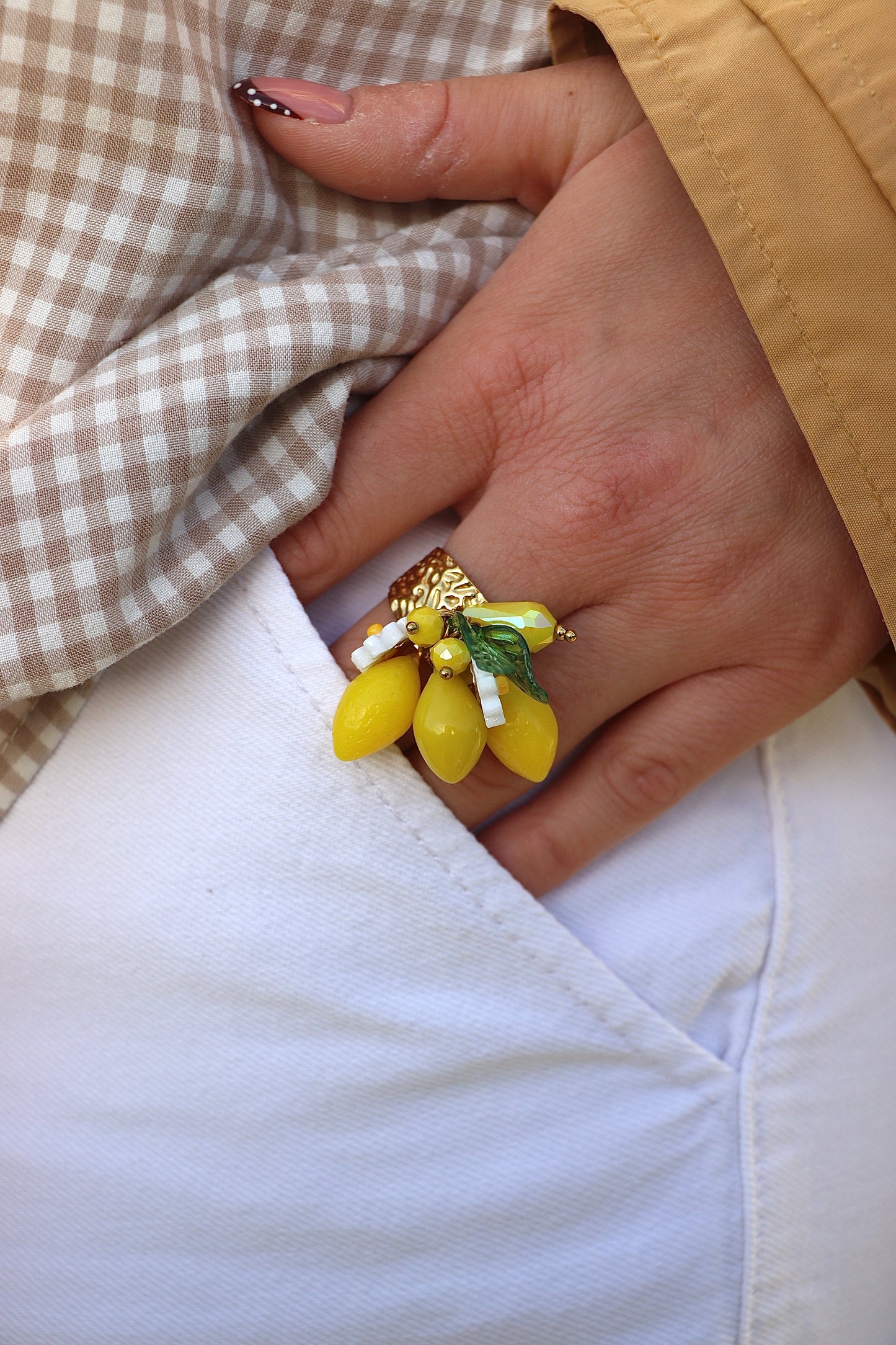 Théa – Breloques citrons jaunes et marguerites